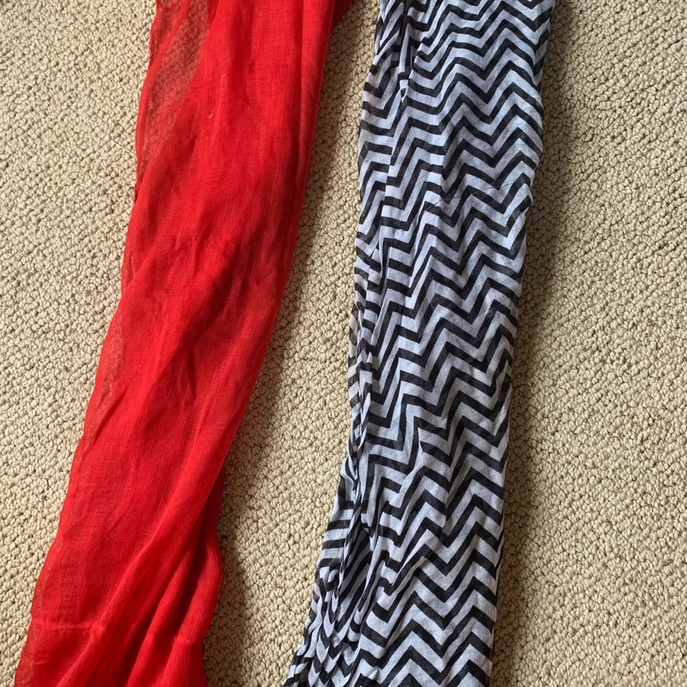 Set of 2 infinity scarves